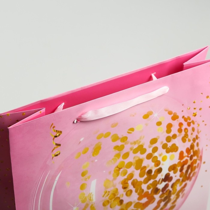 Пакет подарочный ламинированный вертикальный, упаковка, &laquo;С Днем Рождения!&raquo;, L 31 х 40 х 11,5 см