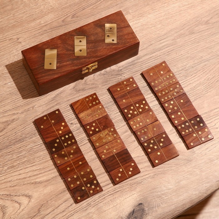 Игра настольная Игра настольная "Домино" в шкатулке 20х7,5х5 см, дерево шишам