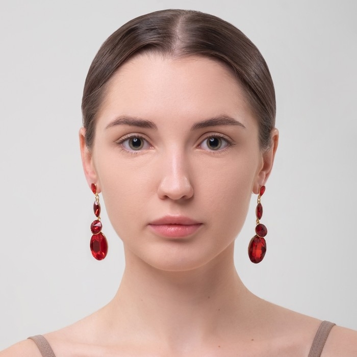 Серьги висячие со стразами «Вечеринка» дорожка из капель, цвет красный в золоте, 7 см Серьги висячие со стразами «Вечеринка» дорожка из капель, цвет красный в золоте, 7 см