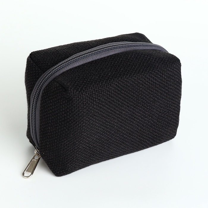 Косметичка дор Одноцвет, 13*6*9, отд на молнии, подкладка, черный Косметичка дор Одноцвет, 13*6*9, отд на молнии, подкладка, черный