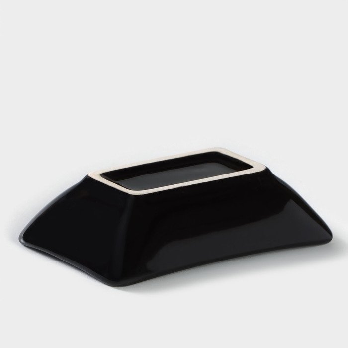 Соусник фарфоровый под соевый соус Verde notte, 50 мл, 9,5×7 см Соусник фарфоровый под соевый соус Verde notte, 50 мл, 9,5×7 см