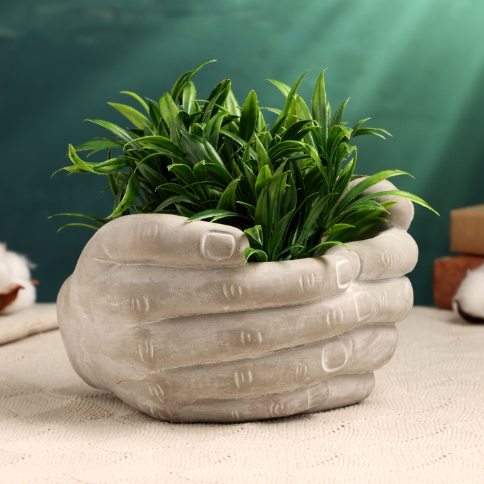 Кашпо-подсвечник  Кашпо-подсвечник "Руки" 18х18х12см