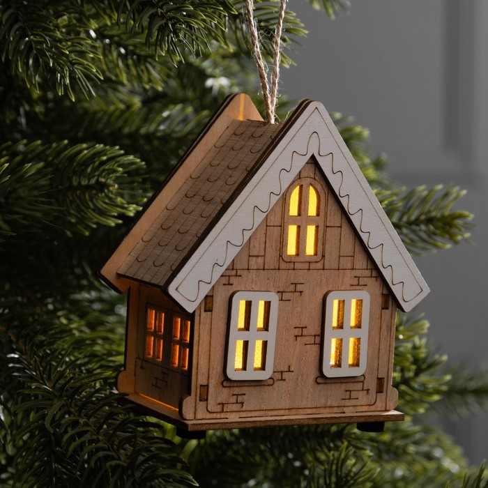 Подвеска световая Подвеска световая "Бежевый домик", 10.5х5.5х11 см, 1 LED, AG10x3 (в компл.), свечение тёплое белое