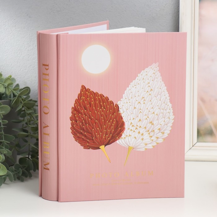 Фотоальбом на 200 фото 10х15 см Фотоальбом на 200 фото 10х15 см "Бутоны" МИКС 26х20,5х5,6 см