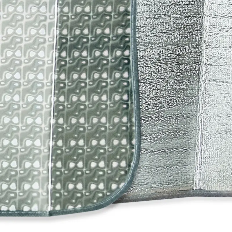 Шторка солнцезащитная (на лобовое стекло) SH-111M "LASER" 145x70 cm