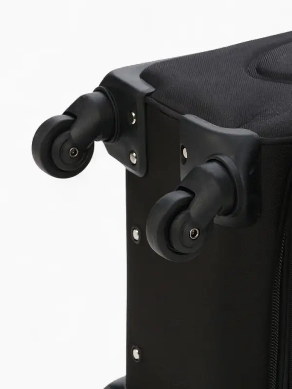 Чемодан 20 Чемодан 20", Текст, 37*23*54, отд на молнии, 2 нар/карм, увелич, код замок, 4 колеса, черный 10875