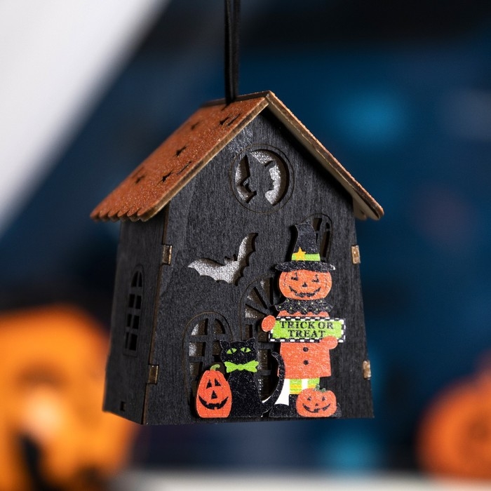 Светодиодная подвеска «Дом Джека» 7 × 9.5 × 6 см, пластик, батарейки LR1130х3 (в комплекте), свечение тёплое белое Светодиодная подвеска «Дом Джека» 7 × 9.5 × 6 см, пластик, батарейки LR1130х3 (в комплекте), свечение тёплое белое