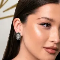 Серьги клипсы для ушей QF &laquo;Овал&raquo;, цвет серебро, серый