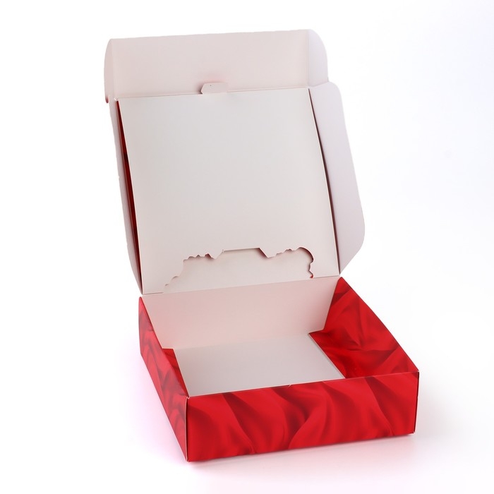 Коробка подарочная новогодняя складная «Роскошные шары», 16.5 × 16,5 × 5 см Коробка подарочная новогодняя складная «Роскошные шары», 16.5 × 16,5 × 5 см