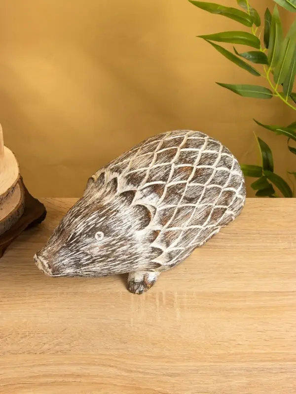 Сувенир «Ёжик», 34×15×15 см, дерево Сувенир «Ёжик», 34×15×15 см, дерево