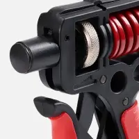 Эспандер кистевой пружинный Motive Power, черный с красным Эспандер кистевой пружинный Motive Power, черный с красным