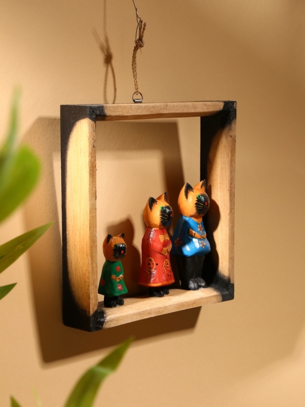 Сувенир интерьерный Сувенир интерьерный "Кошки в рамке" дерево 19х19 см