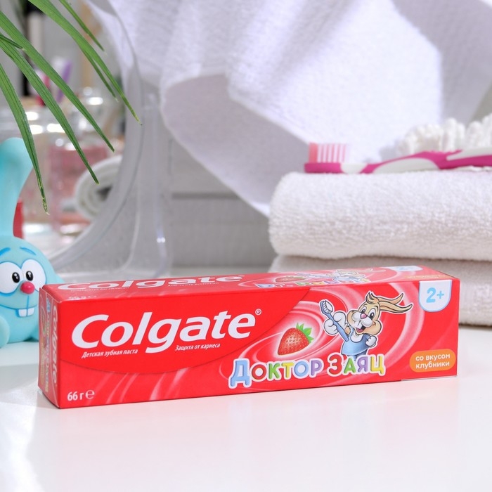 Зубная паста Colgate «Доктор Заяц», со вкусом клубники, 50 мл Зубная паста Colgate «Доктор Заяц», со вкусом клубники, 50 мл