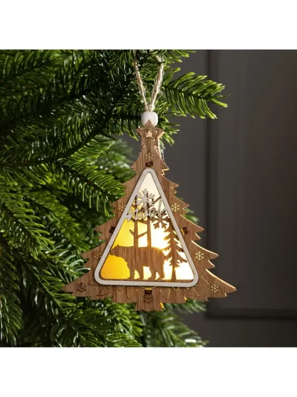 Ёлочная игрушка &laquo;Ёлочка с медведем&raquo;, 11&times;11&times;2 см, от батареек, свечение тёплое белое