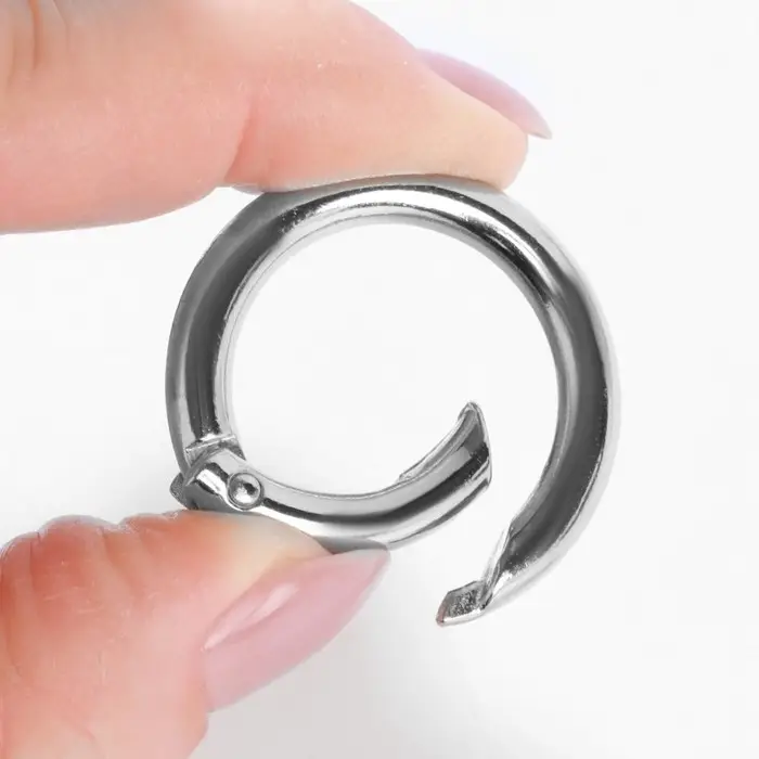 Кольцо-карабин, d=25/35 мм, толщина - 5 мм, цвет серебряный