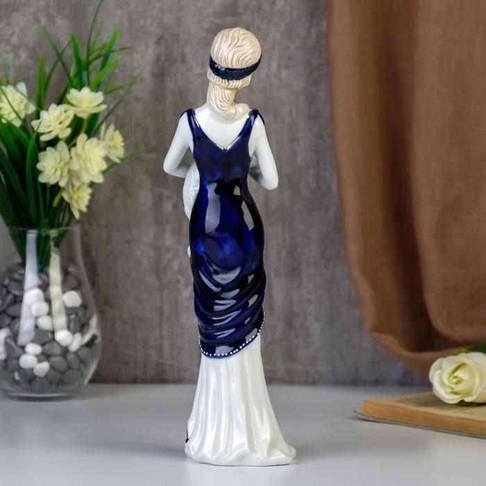 Сувенир керамика  Сувенир керамика "Девушка с кошечкой" 29,5х8,5х6 см