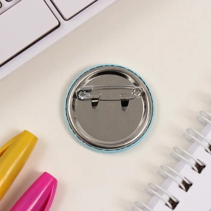 Значок закатной d=35 мм Значок закатной d=35 мм "Новогодний колпак" 6,5х6,5 см