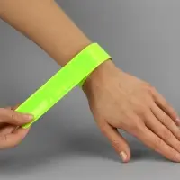 Светоотражающий слэп-браслет, самофиксирующийся, 3&times;40 см, салатовый