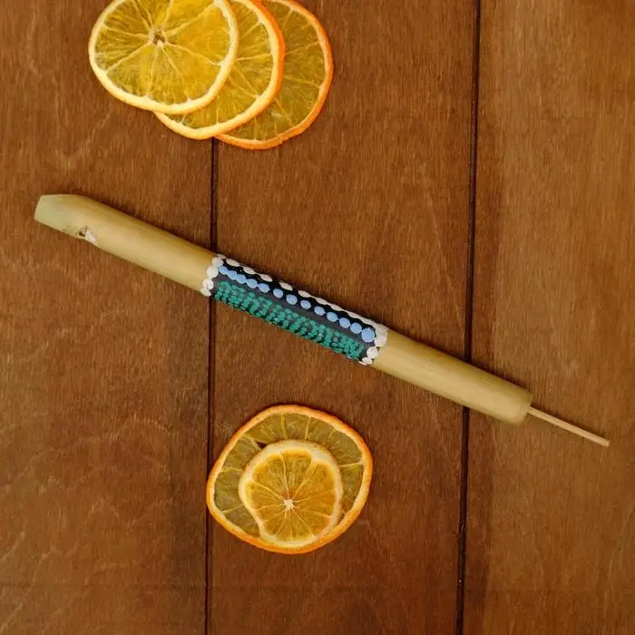 Сувенирный музыкальный инструмент "Свисток из бамбука с узором" МИКС 17х1,5х1,5 см