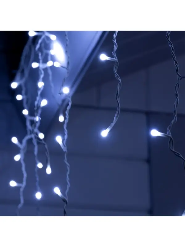 Гирлянда &laquo;Бахрома&raquo; 3&times;0.6 м, IP44, УМС, белая нить, 160 SMD-LED, свечение белое, 220 В