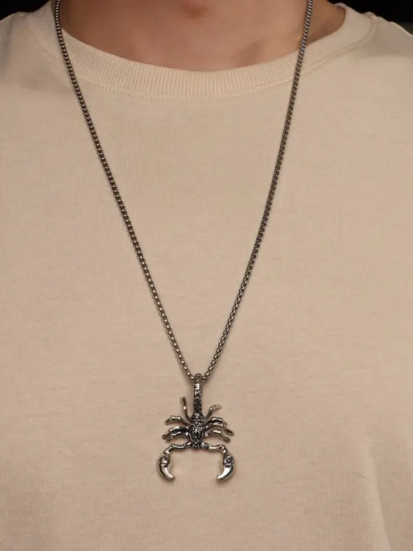 Кулон-амулет &laquo;Помпеи&raquo;, скорпион, цвет чернёное серебро, 70 см