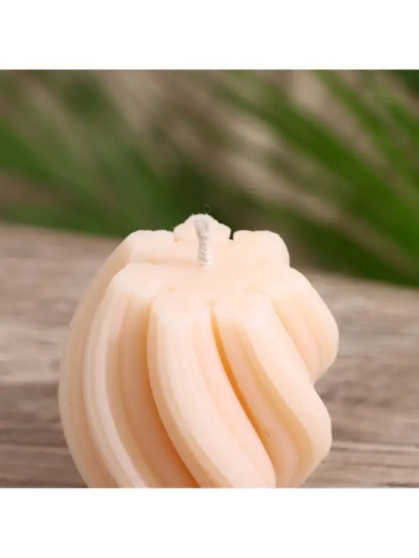 Свеча "Волнистые линии" 5х5х6 см, соевый воск МИКС