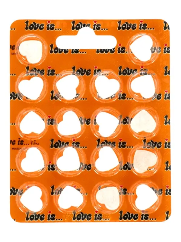 Освежающие конфеты LOVE IS&hellip; в форме сердца со вкусом маракуйя, в блистере и обечайке, 10.8 г