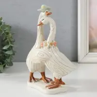 Фигурка полистоун &laquo;Гусь с гусыней: объятия&raquo;, 14.5&times;8&times;18.5 см