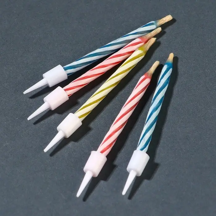 Свечи для торта незадуваемые, набор 10 шт., Коты аристократы Свечи для торта незадуваемые, набор 10 шт., Коты аристократы