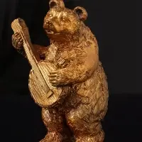 Фигура "Медведь с домрой", 11х6 см, бронза