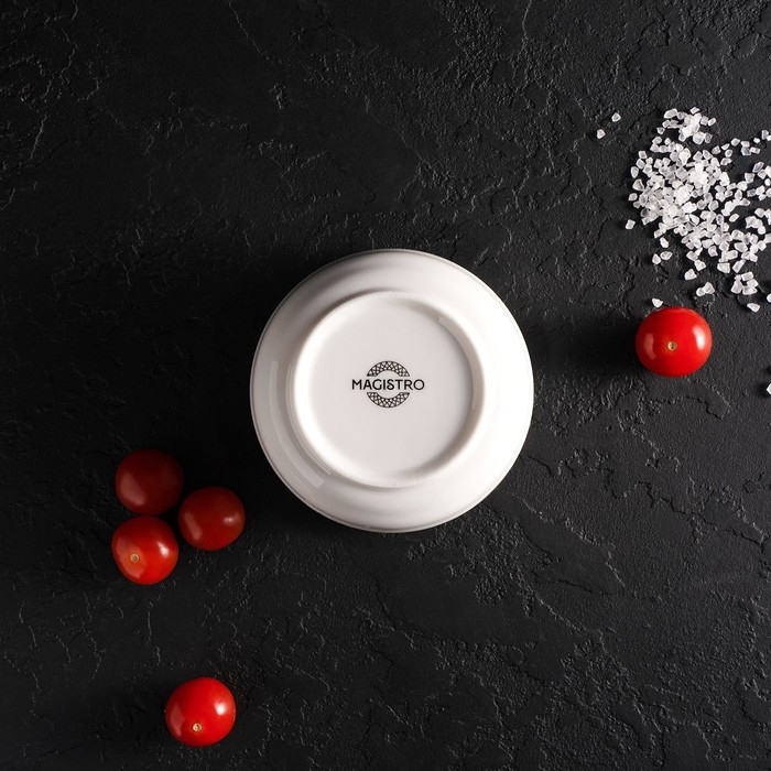 Салатник фарфоровый Magistro «Волна Бланш», 300 мл, d=10,5 см, цвет белый Салатник фарфоровый Magistro «Волна Бланш», 300 мл, d=10,5 см, цвет белый