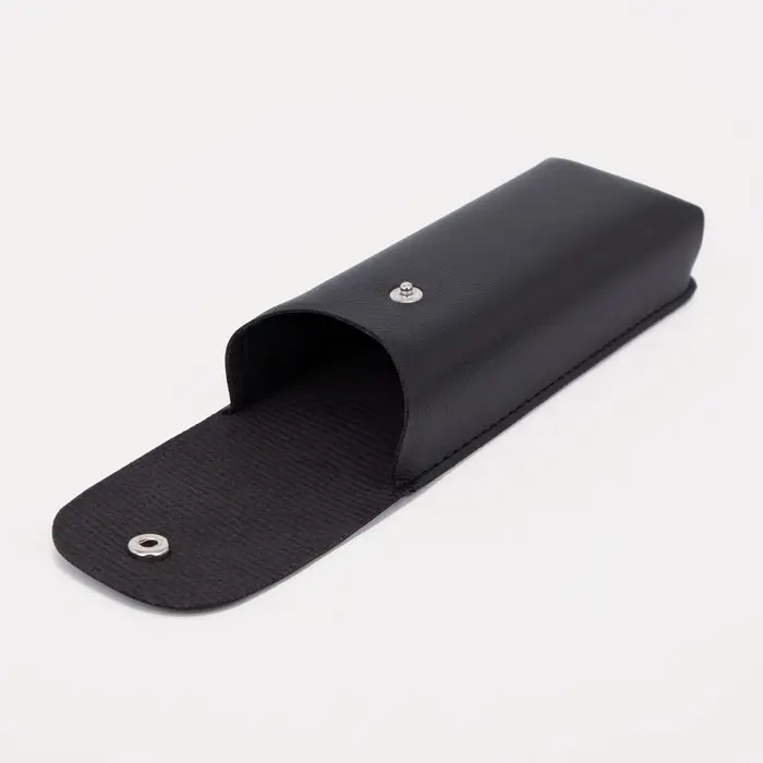 Футляр для очков на кнопке, длина 16 см, цвет чёрный Футляр для очков на кнопке, длина 16 см, цвет чёрный