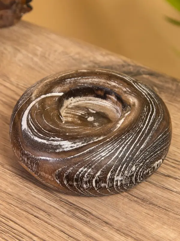Подсвечник из дерева джати, d=3 см, 10&times;10&times;3 см, тёмно-коричневый