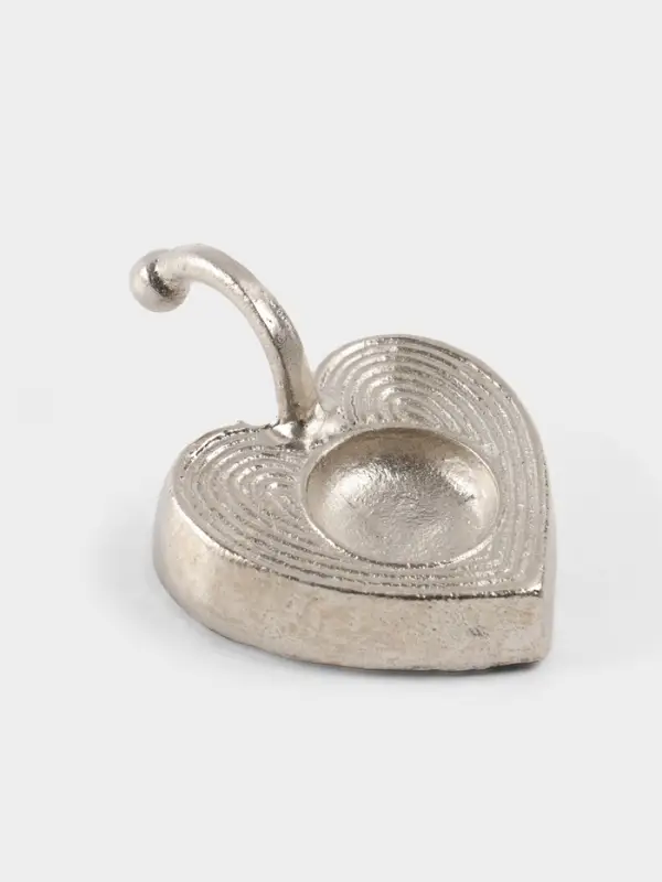 Подсвечник с ручкой &laquo;Сердце&raquo;, 12&times;9.5&times;5.5 см, алюминий