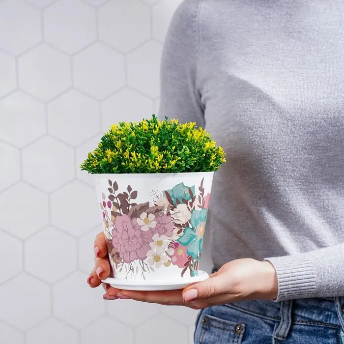 Горшок для цветов Доляна «Фрезия», 800 мл, цвет белый Горшок для цветов Доляна «Фрезия», 800 мл, цвет белый