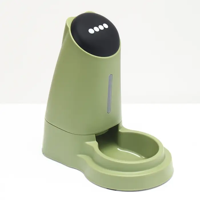 Автокормушка 3,8 л, нескользящие ножки, зелёная Автокормушка 3,8 л, нескользящие ножки, зелёная