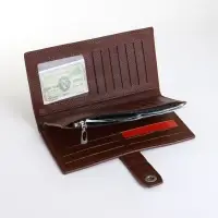 Портмоне мужское, на магните, три отделения, коричневое