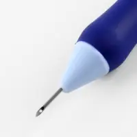 Игла для вышивания TEIRA, для ковровой техники, d=1.3/1.6/2.2 мм, с нитевдевателями, голубая, синяя