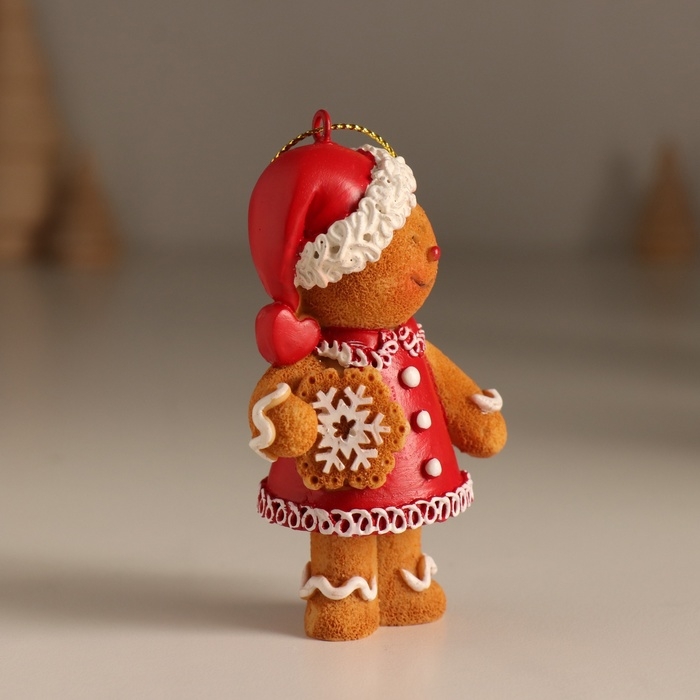 Сувенир полистоун подвеска  Сувенир полистоун подвеска "Имбирный снеговик в новогоднем наряде" МИКС 5,5х4х8,5 см