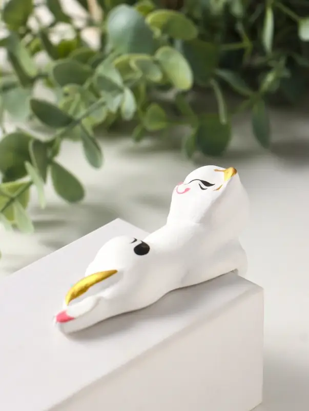 Фигурка настольная &laquo;Котик висячий&raquo;, на полку, керамика, 9 см, белый