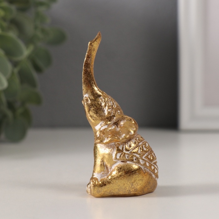 Сувенир полистоун Сувенир полистоун "Слонёнок. Индейские узоры" золото 3,3х3,5х7,5 см