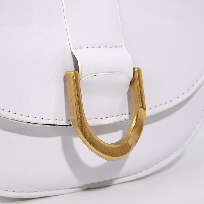 Сумка-мессенджер на магните, цвет белый Сумка-мессенджер на магните, цвет белый