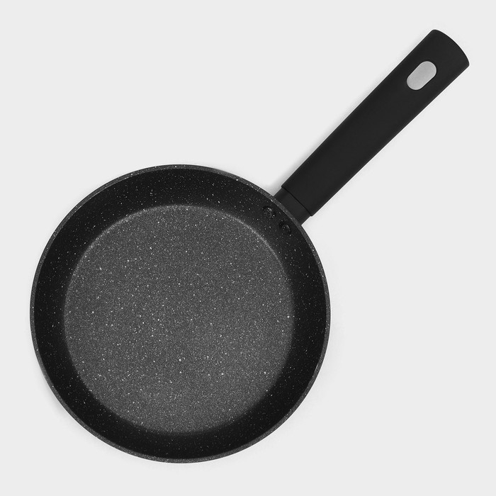 Сковорода Доляна «Первый дом», d=18 см, антипригарное покрытие, индукция, цвет чёрный