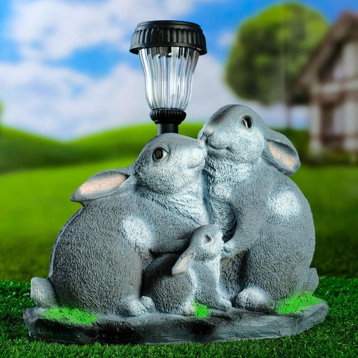 Садовый фонарь  Садовый фонарь "Зайцы у фонаря" 23х28см