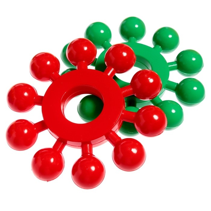 Пирамида с шарами Пирамида с шарами