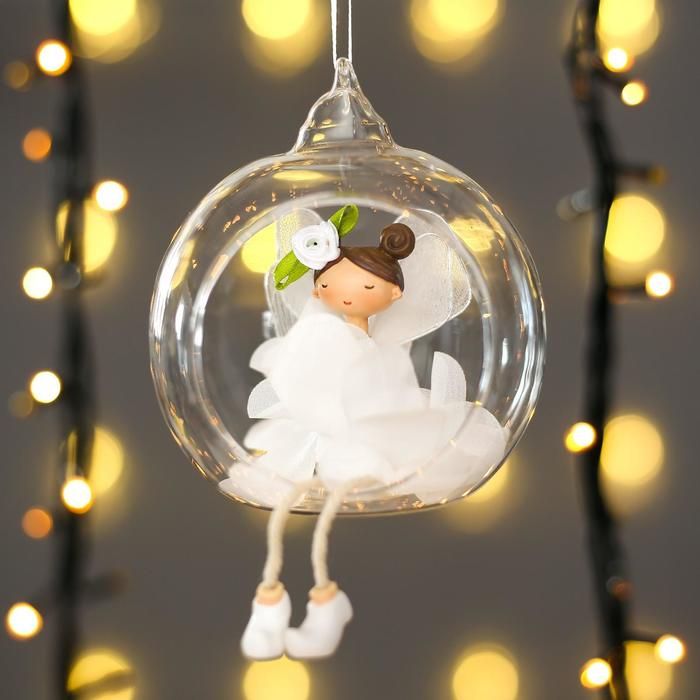 Сувенир полистоун Сувенир полистоун "Фея-бабочка, в юбке лепестке пушок, в шарике" 9х8х10 см