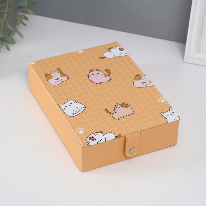 Шкатулка кожзам для украшений с зеркалом  Шкатулка кожзам для украшений с зеркалом "Котики" жёлтая 15х21,5х5,5 см