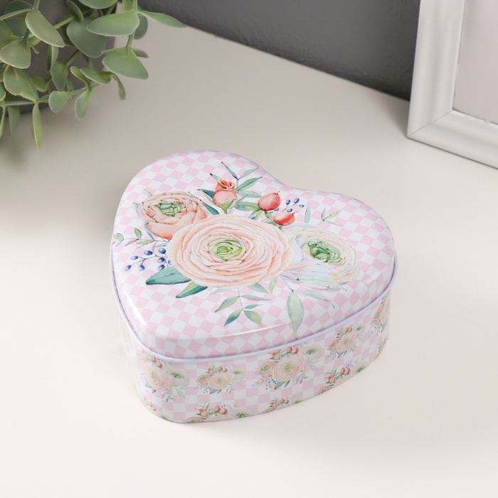 Шкатулка металл сердце  Шкатулка металл сердце "Нежность цветов" набор 3 шт 10,5х12,6х5 см