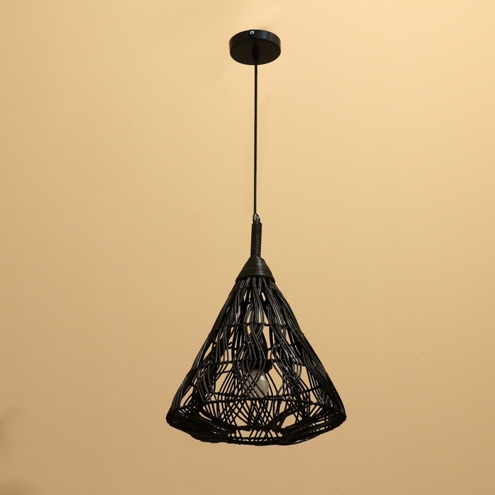 Светильник потолочный из ротанга Светильник потолочный из ротанга "Саламет" 1х120Вт, Е27, 30х30х40 см, чёрный