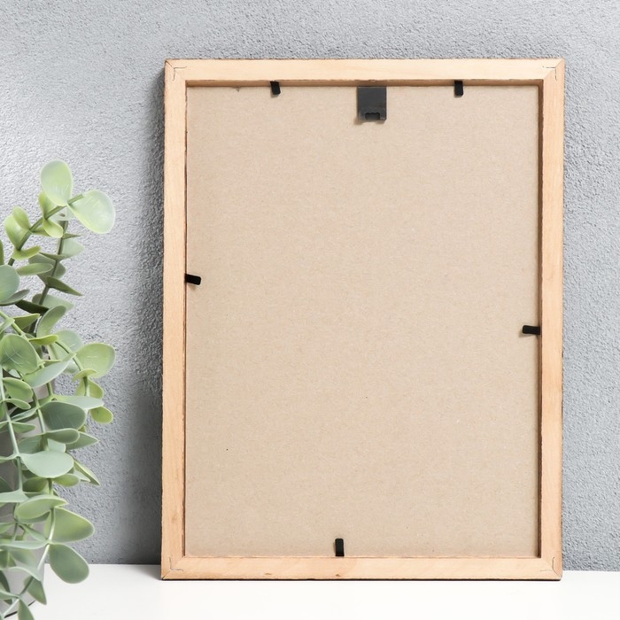 Фоторамка сосна с19 орех 18х24 см (пластиковый экран) Фоторамка сосна с19 орех 18х24 см (пластиковый экран)